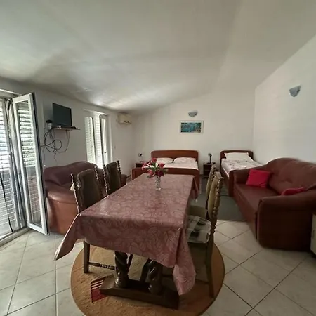 And By The Sea Sobra, Mljet - 4888