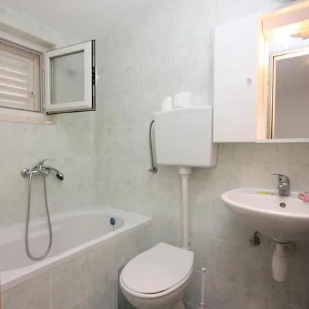 בית הארחה And With Hot Tub Sobra, Mljet - 4888 3*