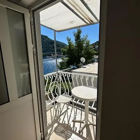 And By The Sea Sobra, Mljet - 4888 Konukevi 3*